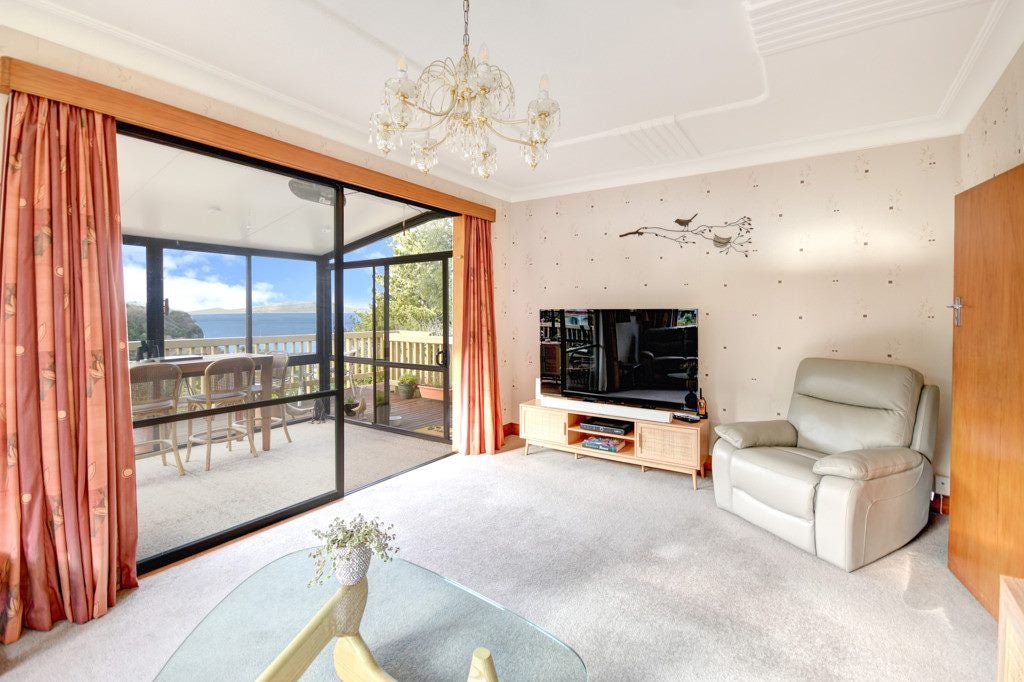 58 Harbour Terrace, Careys Bay, Port Chalmers - Carousel 2