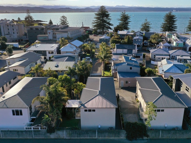 33 Waghorne Street, Ahuriri, Napier - Carousel 2