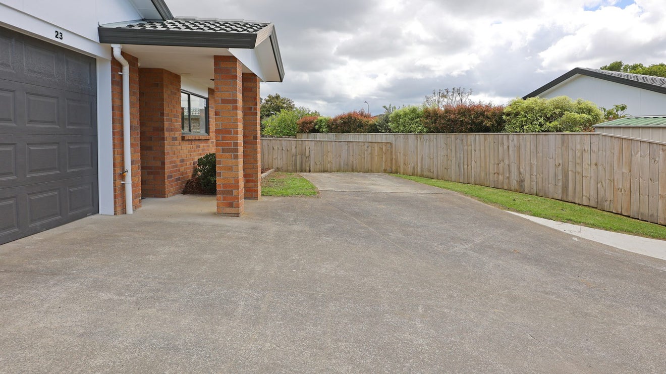 23 Greenberry Drive, Ranui, Auckland - Carousel 21