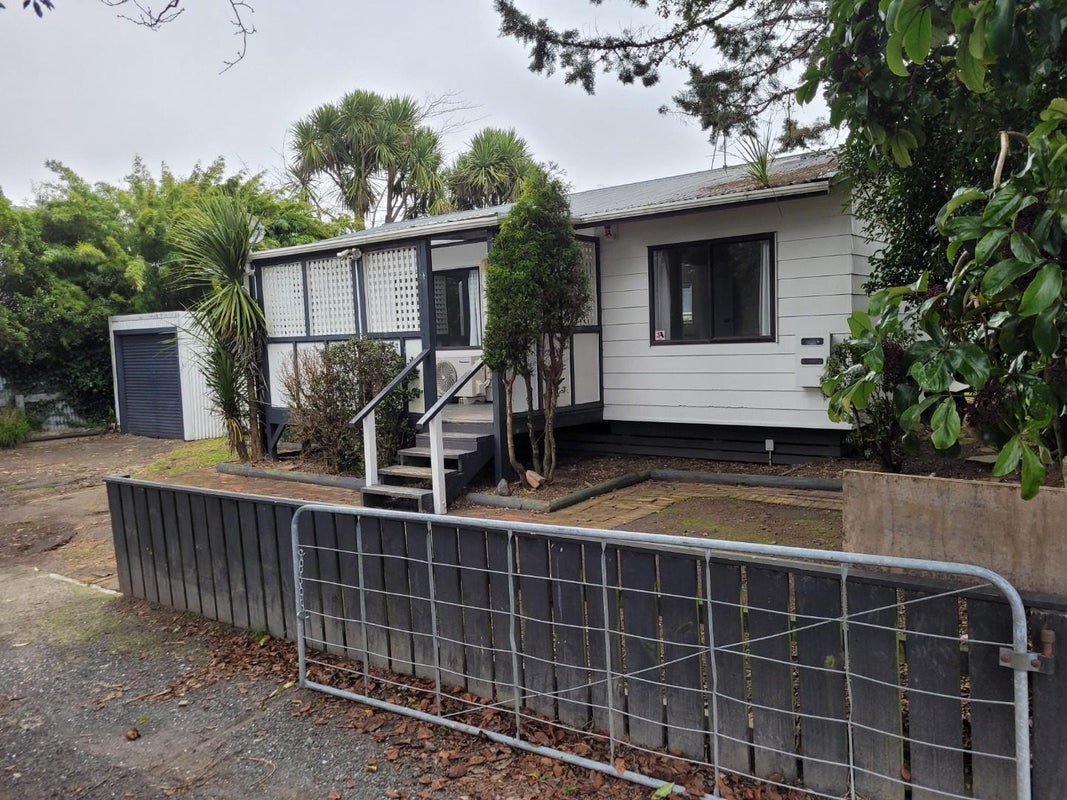 18B Gordon Road, Western Heights, Rotorua - Carousel 2