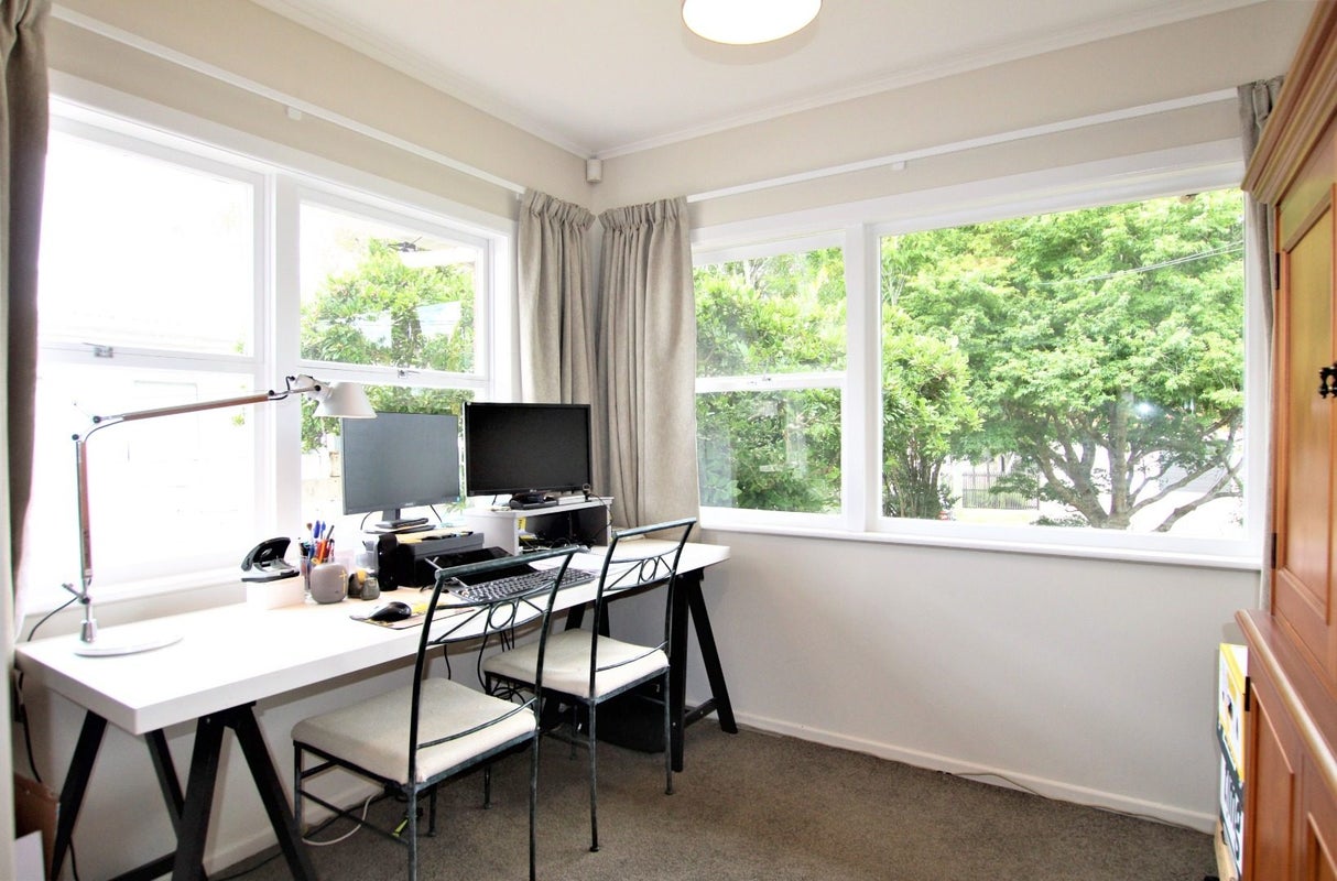 7 Troy Place, Glendowie, Auckland - Carousel 9