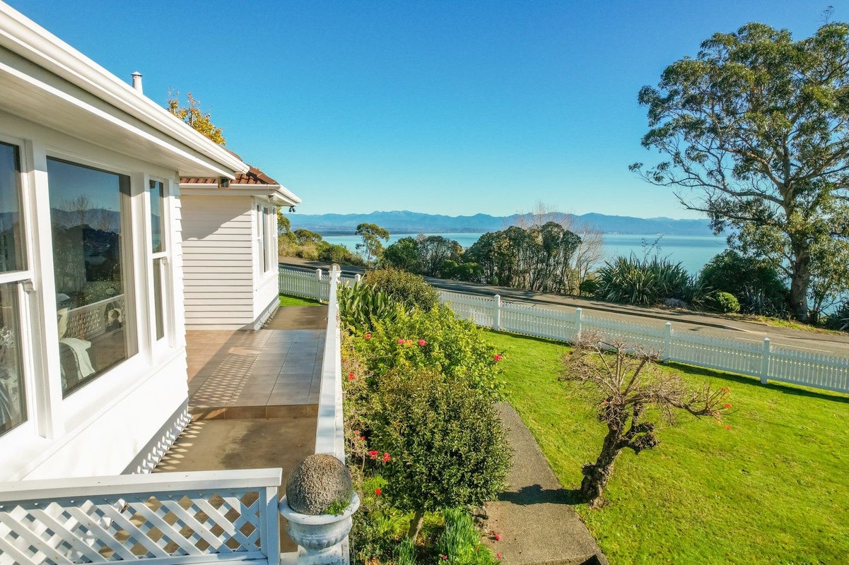 133 Princes Drive, Britannia Heights, Nelson - Carousel 22