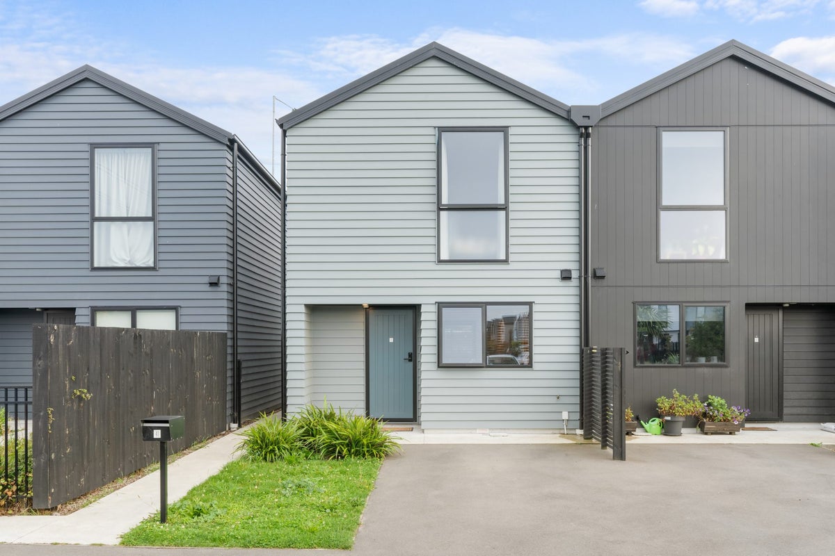 41 Piripiri Place, Broomfield, Christchurch - Carousel 13