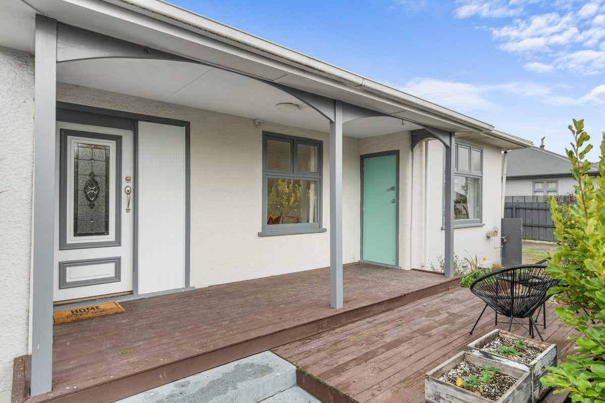 74 Charles Street, Waltham, Christchurch - Carousel 2