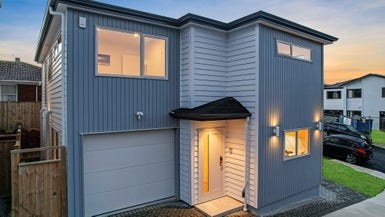 27A Greenhill Crescent, Pakuranga, Auckland - Carousel 1