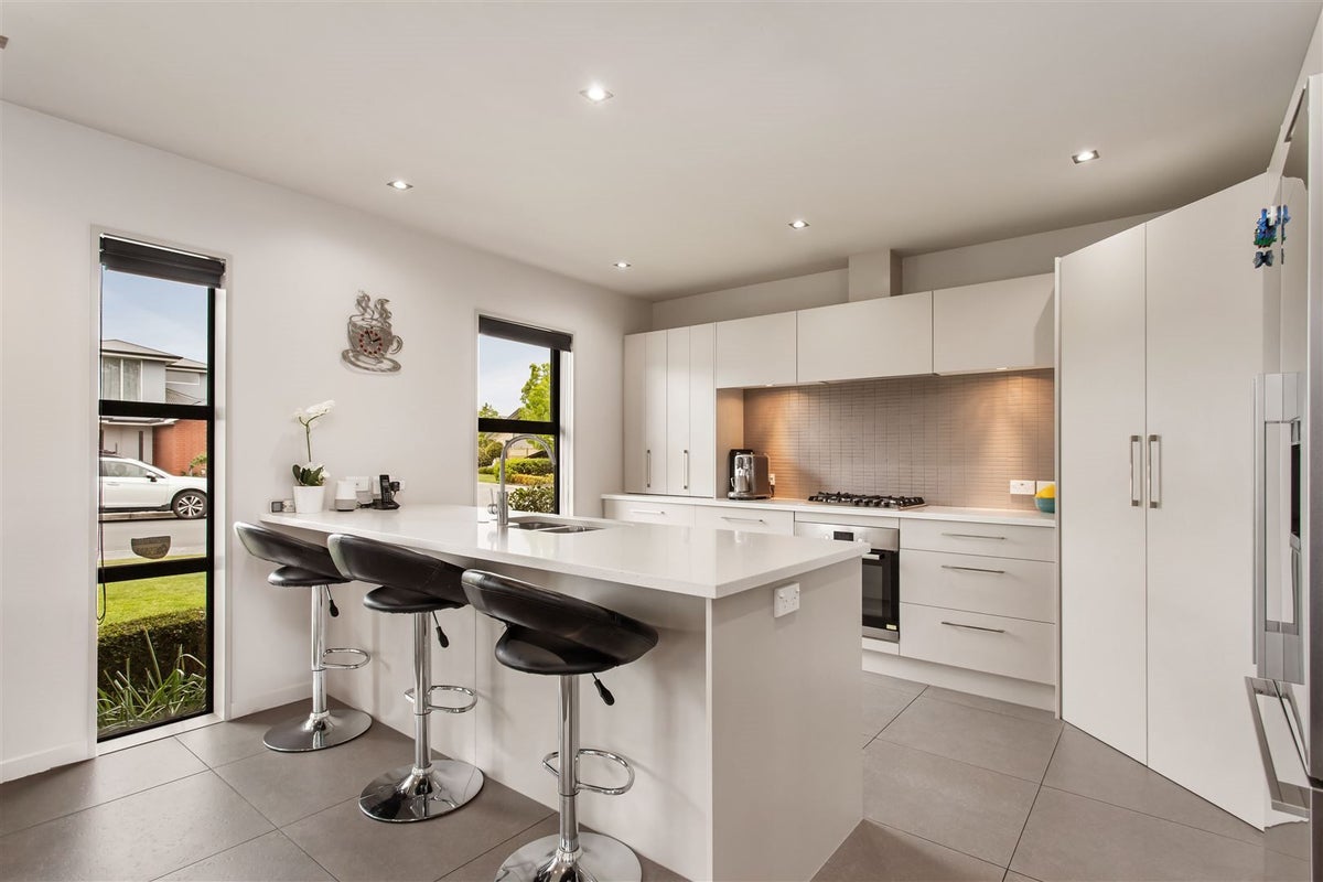 54 Brookwater Avenue, Northwood, Christchurch - Carousel 2
