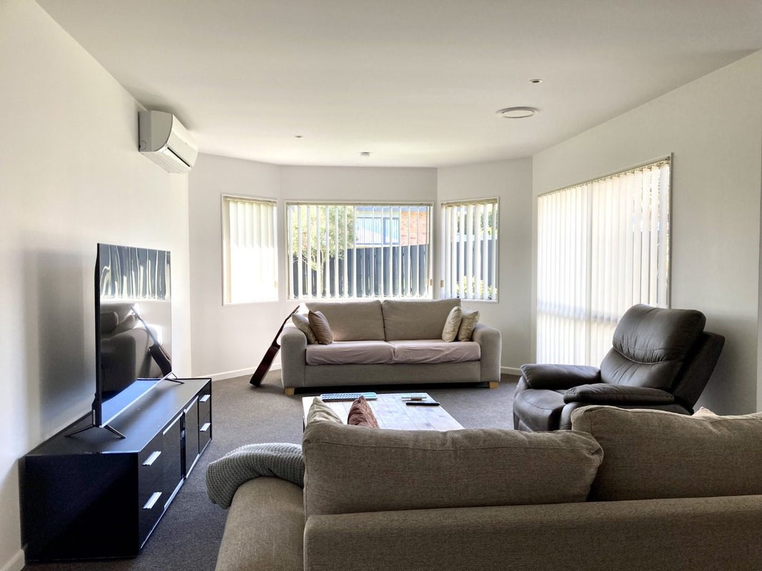 41 Roy Maloney Drive, Henderson, Auckland - Carousel 2