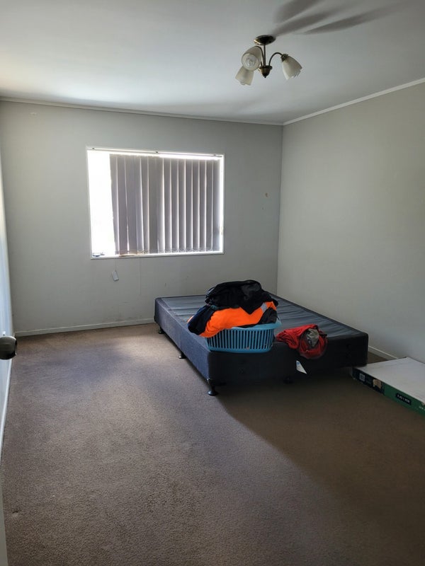1/39 Seabrook Avenue, New Lynn, Auckland - Carousel 42