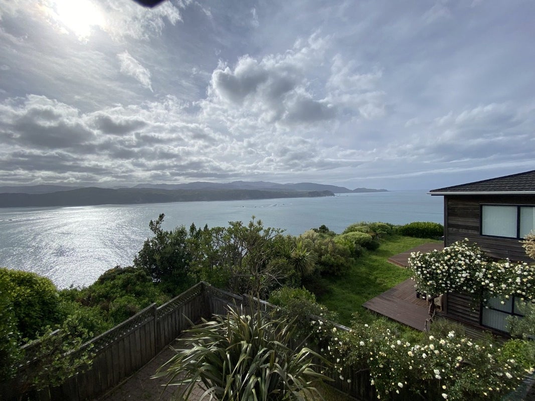 13 Bury Grove, Strathmore Park, Wellington - Carousel 17