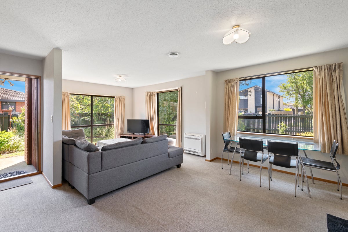 8/32 Hanrahan Street, Upper Riccarton, Christchurch - Carousel 2