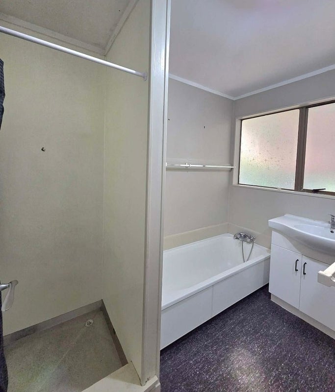 64 Cypress Drive, Maungaraki, Lower Hutt - Carousel 15