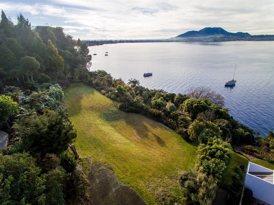 19 Te Kopua Street, Acacia Bay, Taupo - Carousel 5