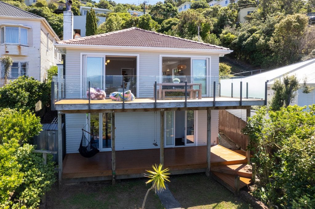 40 Marewa Road, Hataitai, Wellington - Carousel 1