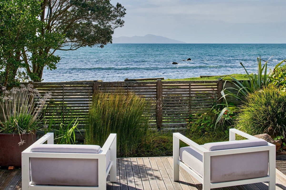 5 Ocean Parade, Pukerua Bay, Porirua - Carousel 2