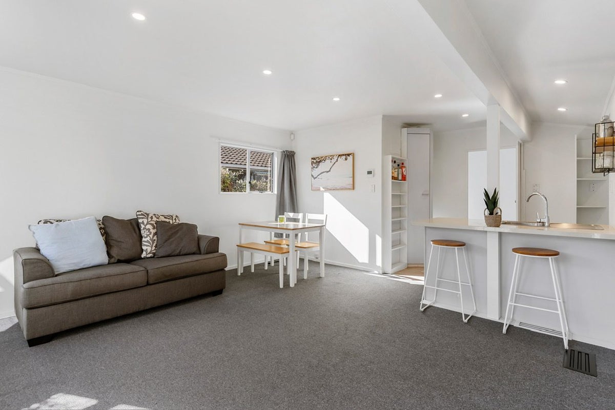 3A Impala Place, Hillsborough, Auckland City, Auckland - Carousel 2