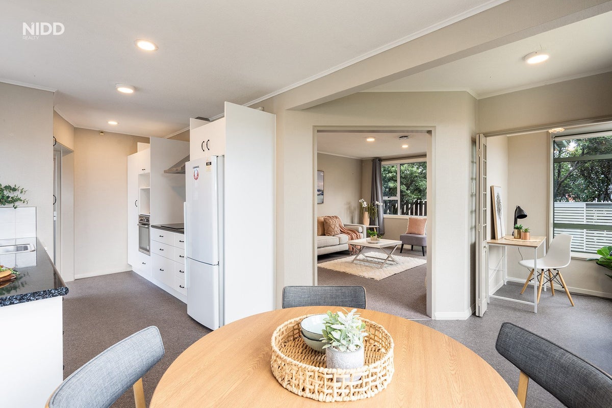 79 Victoria Road, Saint Kilda, Dunedin - Carousel 1