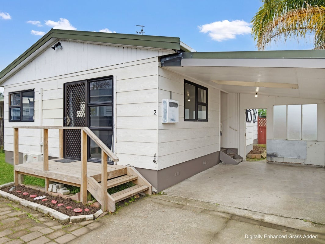 2/413 Peachgrove Road, Fairfield, Hamilton - Carousel 1
