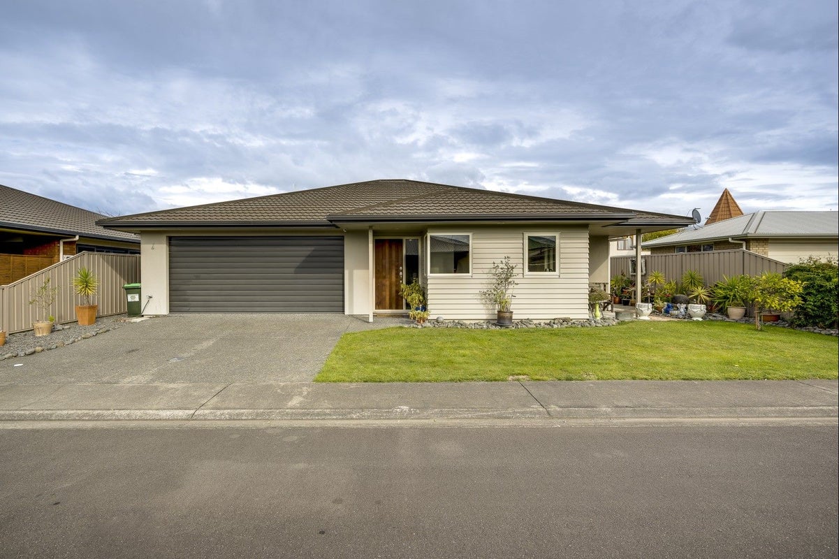 1109A Karamu Road North, Mayfair, Hastings - Carousel 20