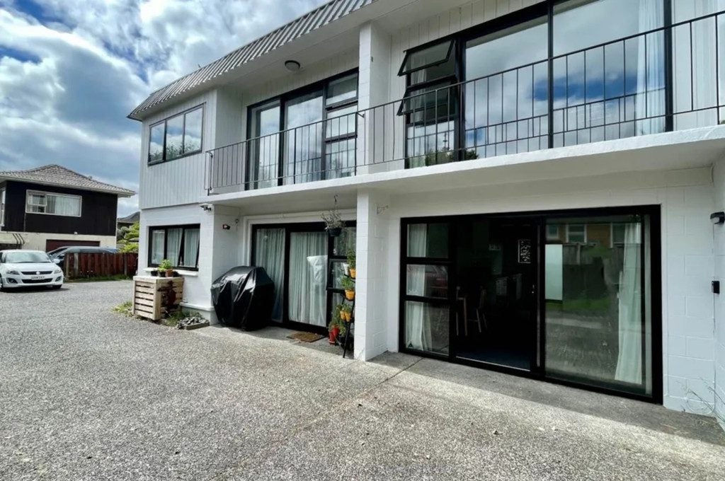 4/767 Beach Road, Browns Bay, North Shore City, Auckland - Carousel 1