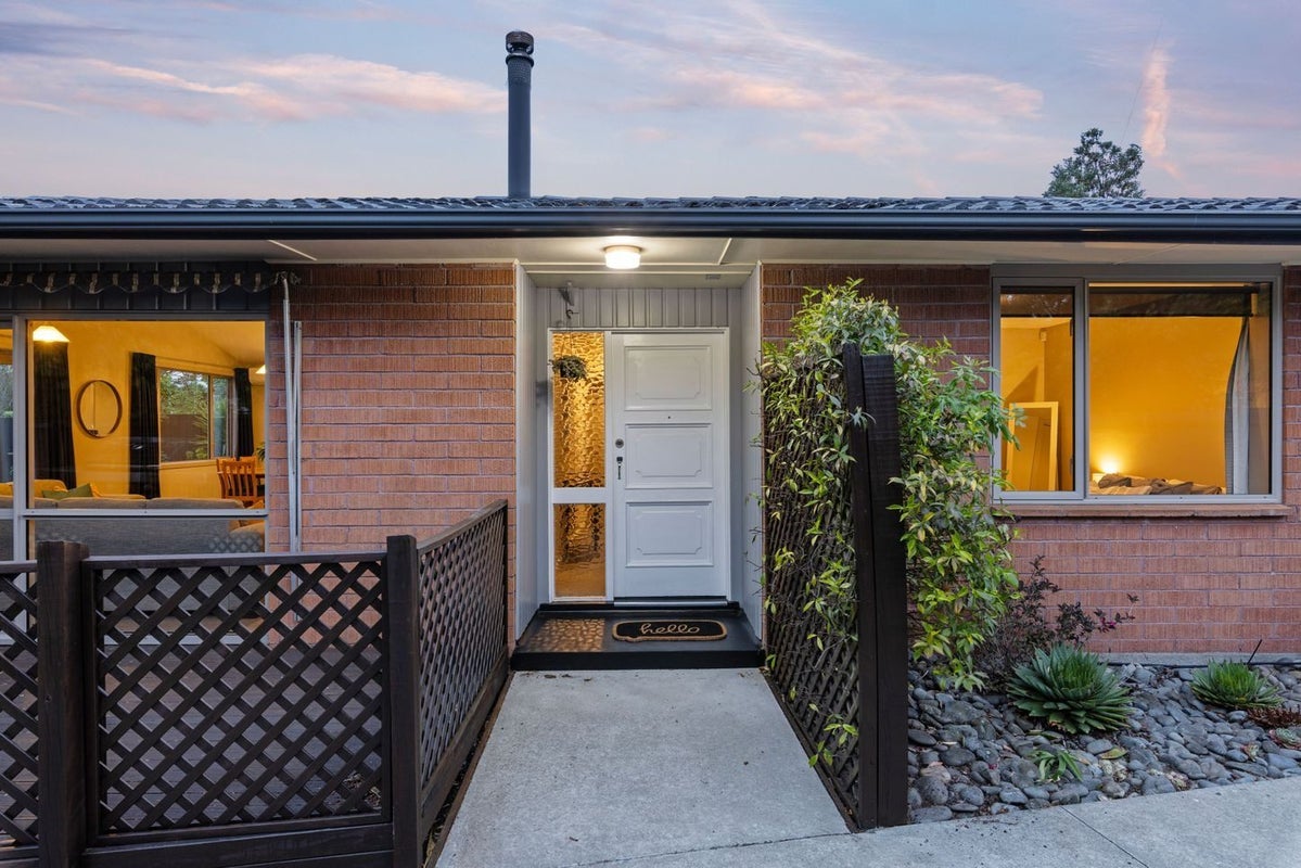 7A Leistrella Road, Hoon Hay, Christchurch - Carousel 2