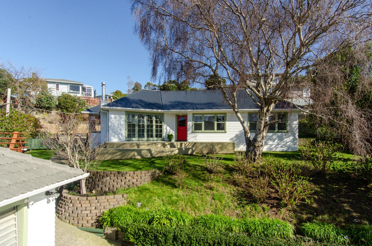 36 Redwood Avenue, Tawa, Wellington - Carousel 20