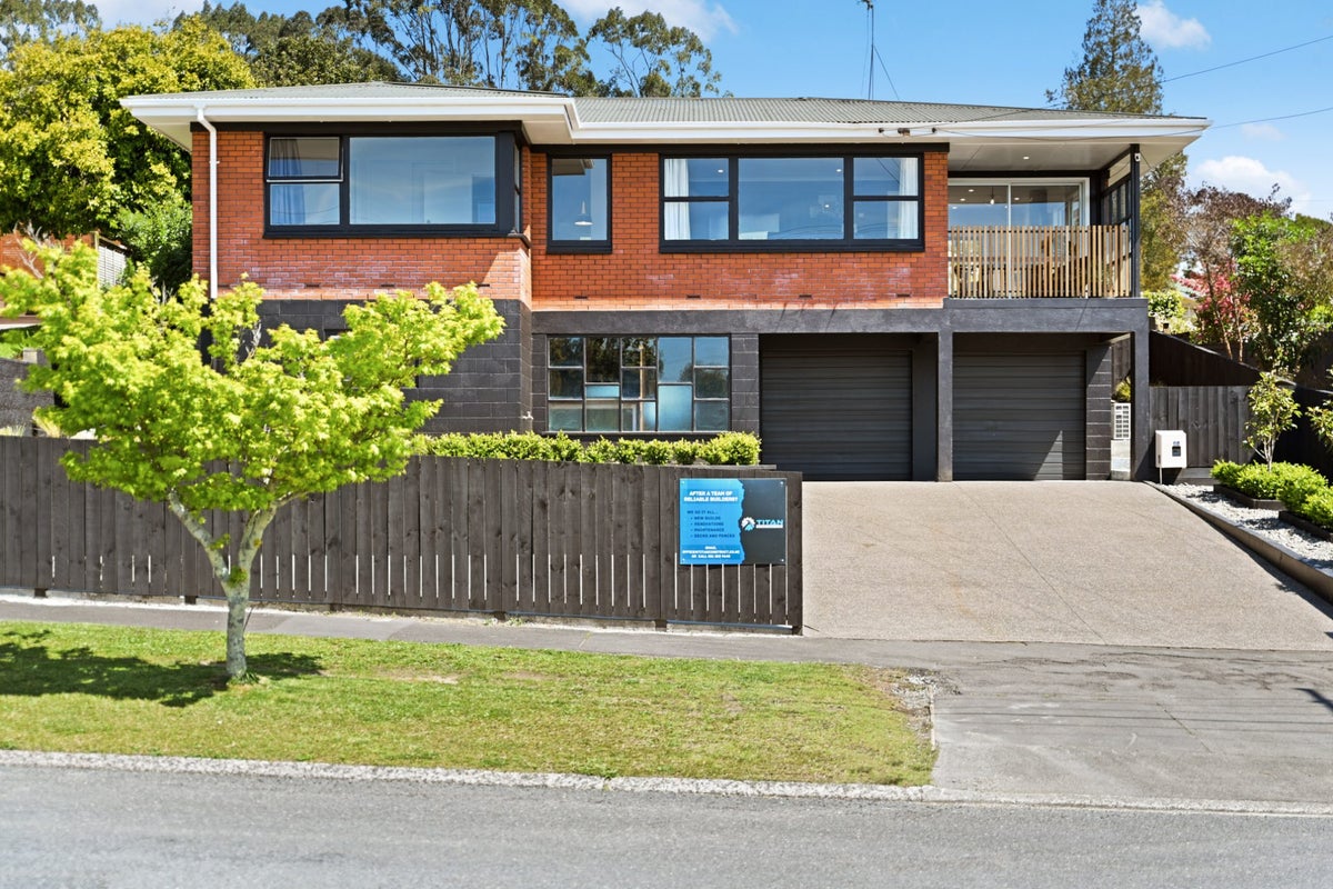 50 Macdonald Road, Glenview, Hamilton - Carousel 1