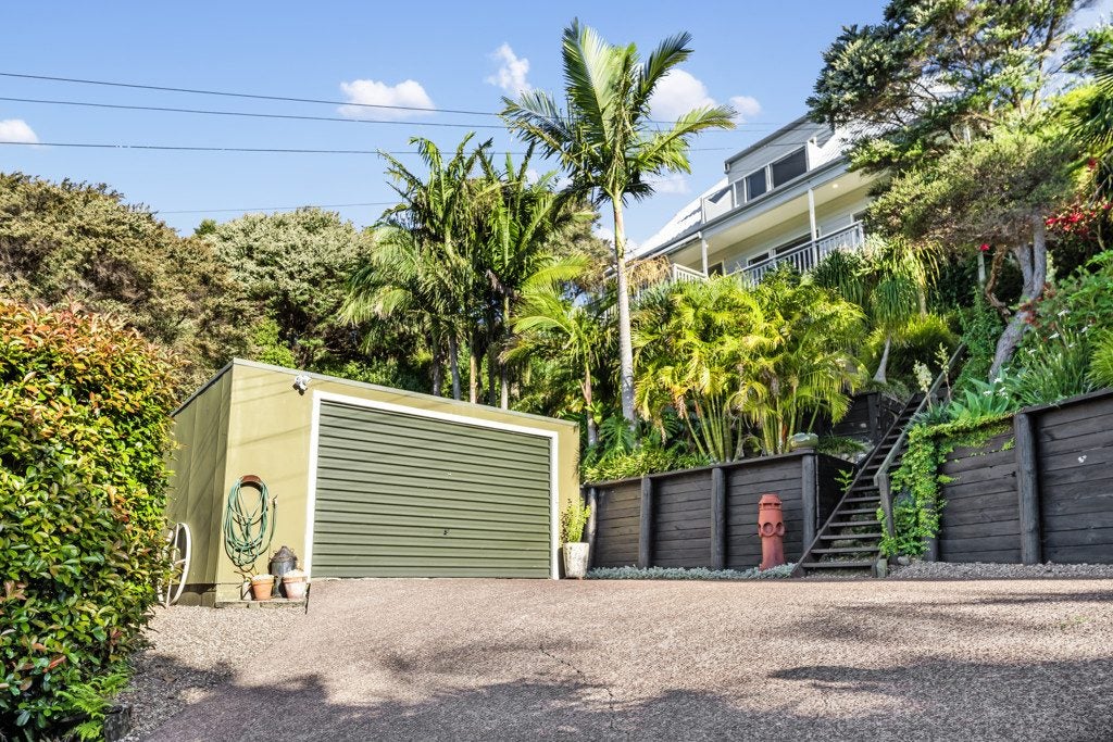 69 Coromandel Road, Oneroa, Waiheke Island - Carousel 50