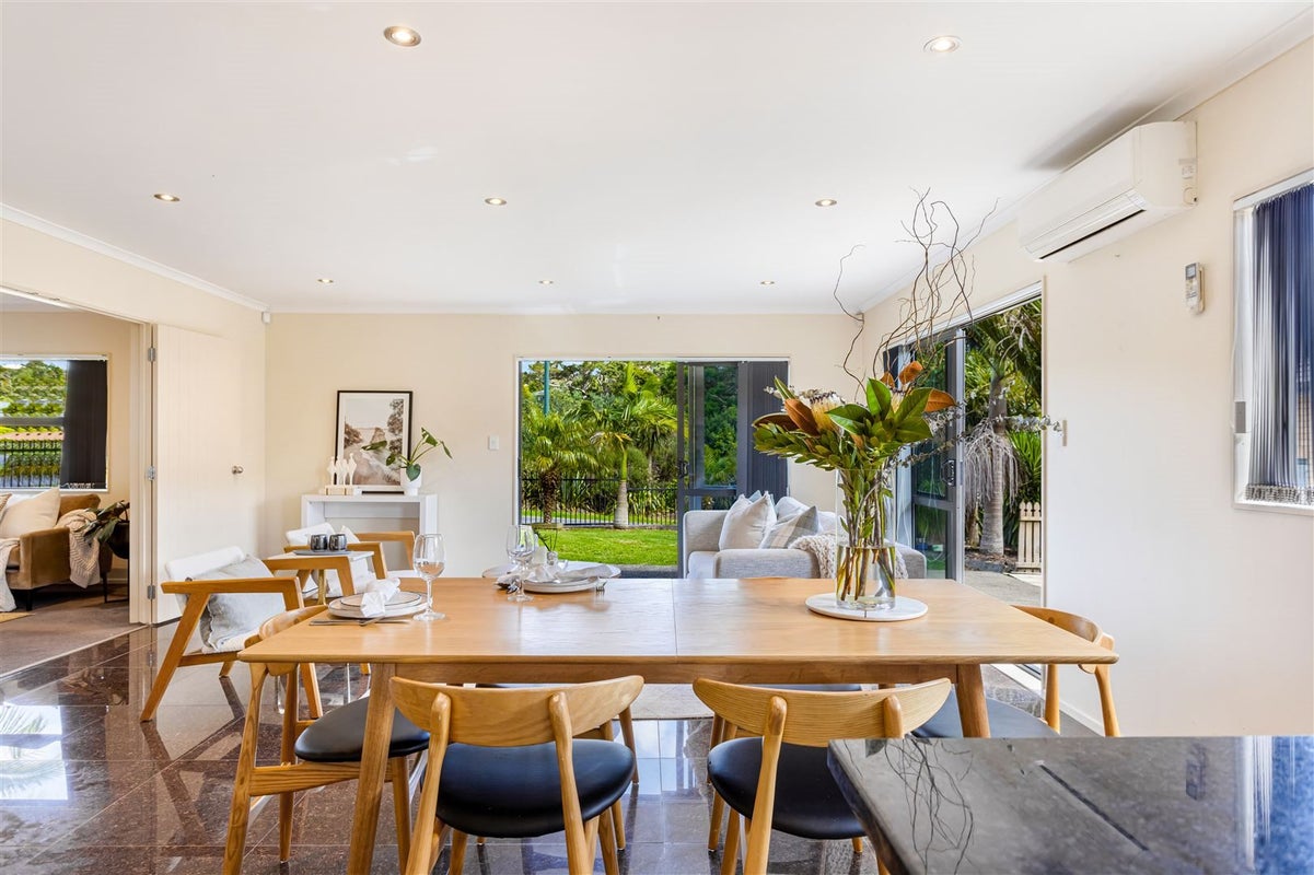 59A Hewlett Road, Massey, Auckland - Carousel 2