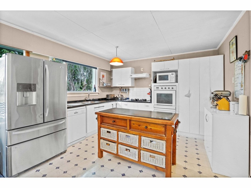 30 York Street, Strathern, Invercargill - Carousel 2