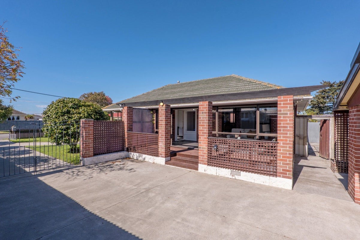 9 Clearbrook Street, Shirley, Christchurch - Carousel 1