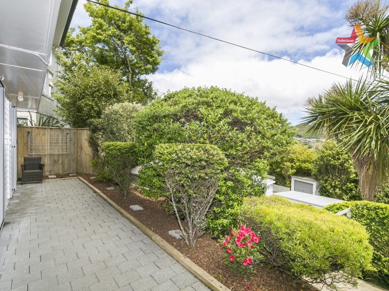 67 Sunshine Avenue, Karori, Wellington - Carousel 16
