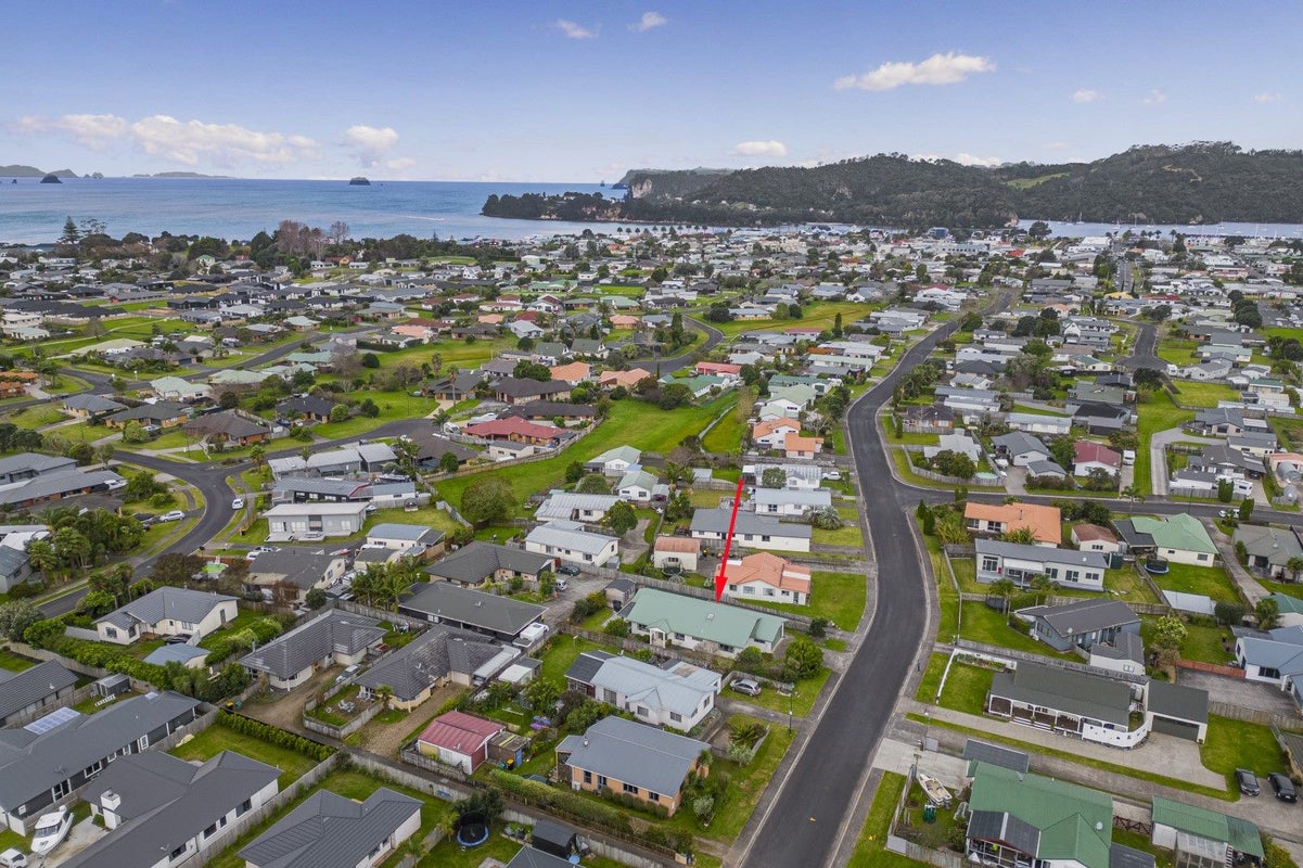53 Whitby Avenue, Whitianga, Whitianga - Carousel 2