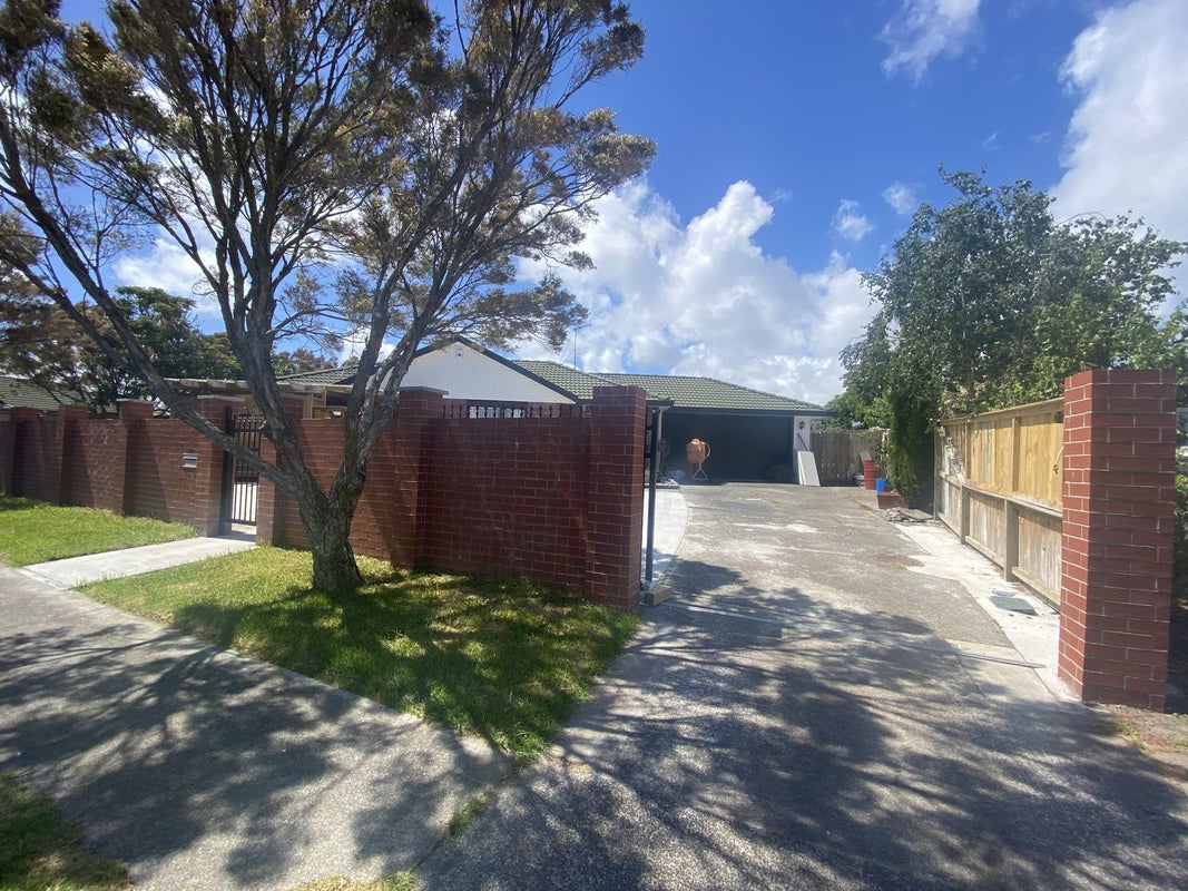 23 Elderberry Road, Burswood, Auckland - Carousel 2