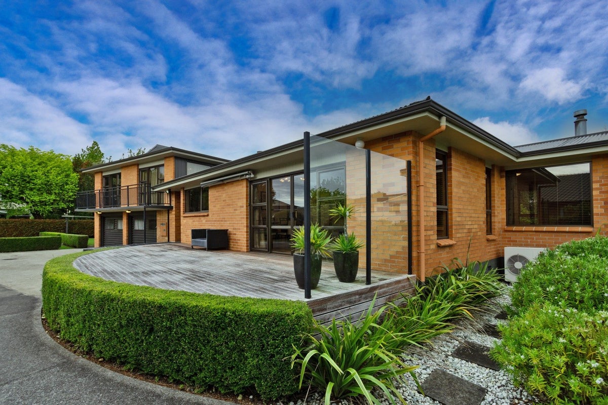 55 Montrose Street, Gladstone, Invercargill - Carousel 1