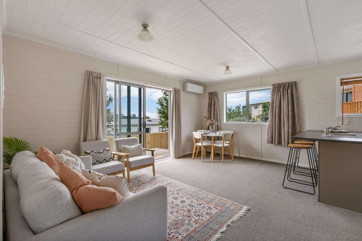 30A Gledstane Road, Stanmore Bay, Whangaparaoa - Carousel 2