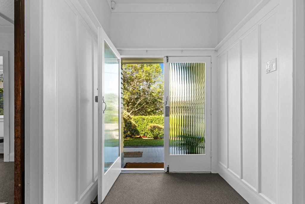 5 Wembley Road, Mount Eden, Auckland - Carousel 1