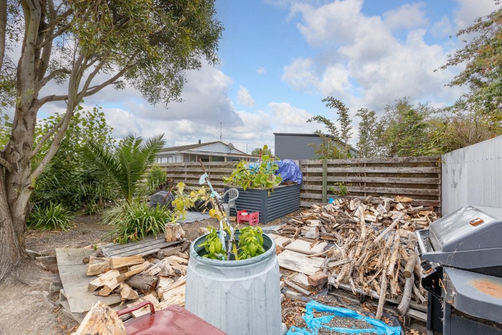 23 Stout Street, Masterton - Carousel 15