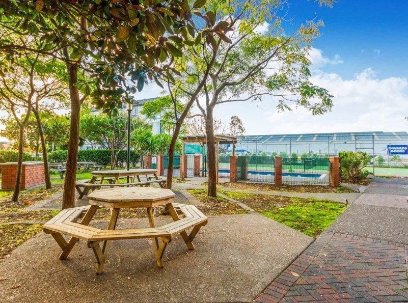 2B/8 Crown Lynn Place, New Lynn, Auckland - Carousel 9