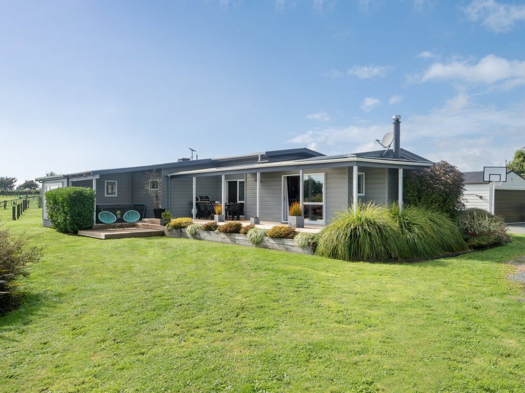 12D Ormsby Lane, Omanawa, Tauranga - Carousel 2