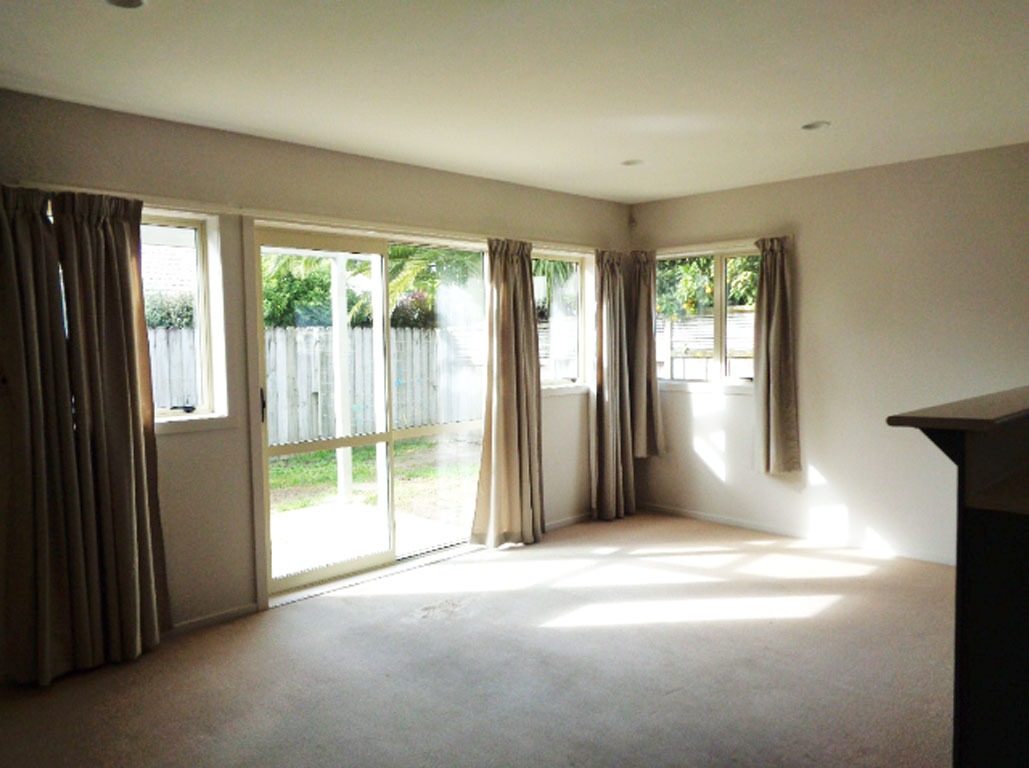 8/103 Swanson Road, Henderson, Auckland - Carousel 2