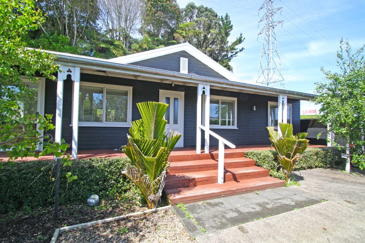 465 Mangorei Road, Highlands Park, New Plymouth - Carousel 15