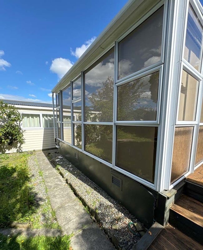 3 Newcastle Street, Hokowhitu, Palmerston North - Carousel 2