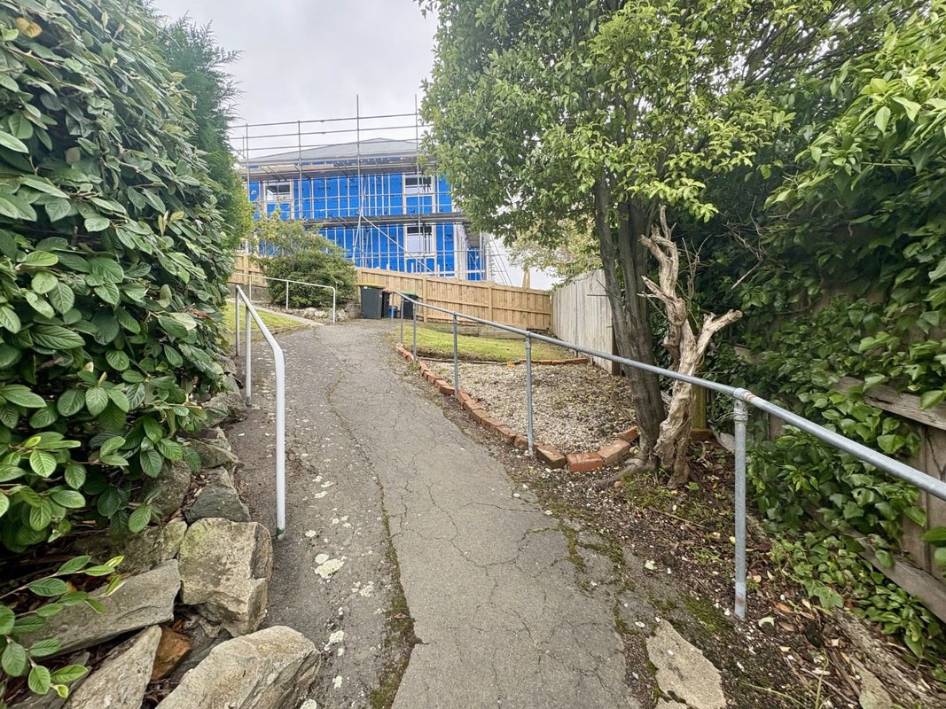 32A Havelock Street, Mornington, Dunedin - Carousel 17