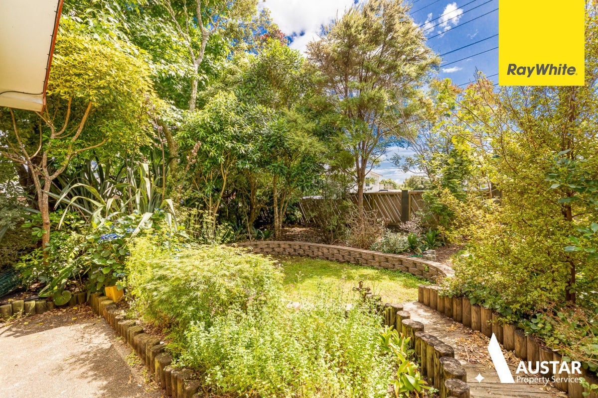 13 Lookout Drive, Laingholm, Auckland - Carousel 25