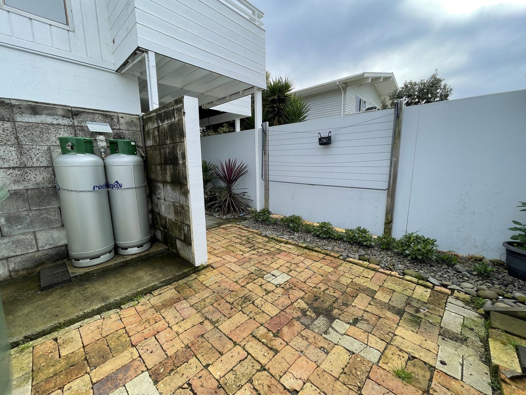 1/1 Te Akau Street, Ohope, Ohope - Carousel 11
