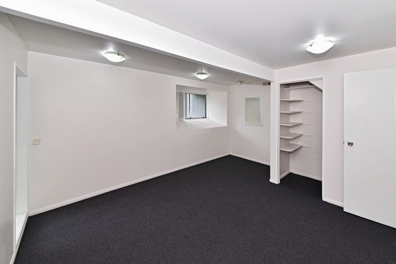 11 Pulman Place, Clover Park, Auckland - Carousel 9