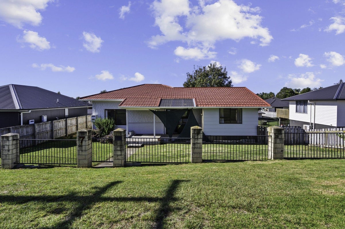 7 Hall Street, Kihikihi, Te Awamutu - Carousel 2