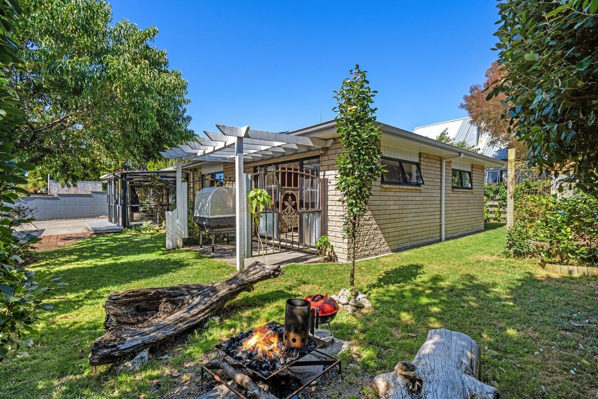 4A Oropi Road, Greerton, Tauranga - Carousel 2