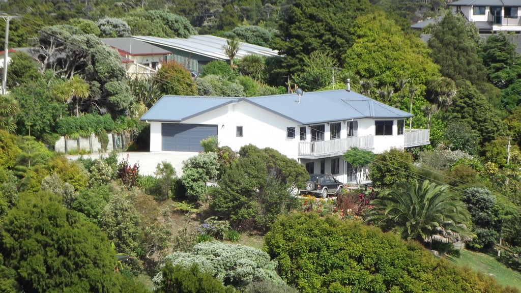 8 Pacific Ridge, Whangarei - Carousel 1
