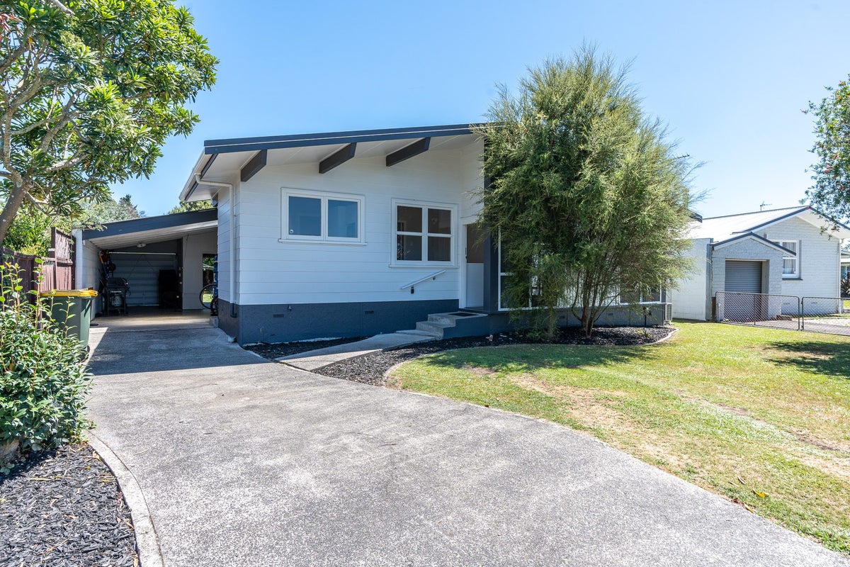 5 Craig Place, Fairview Downs, Hamilton - Carousel 2